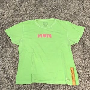 Life is Good MOM t-shirt